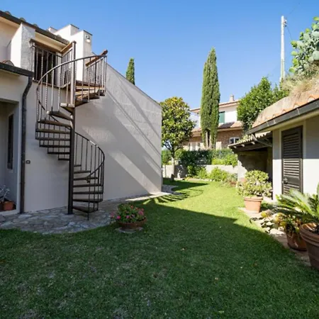 アパート Serena *